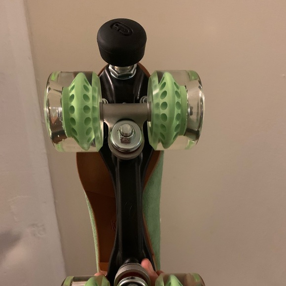 ORIGINAL HONEYDEW Moxi Lolly Skate size 9M (10W) - Picture 2 of 3